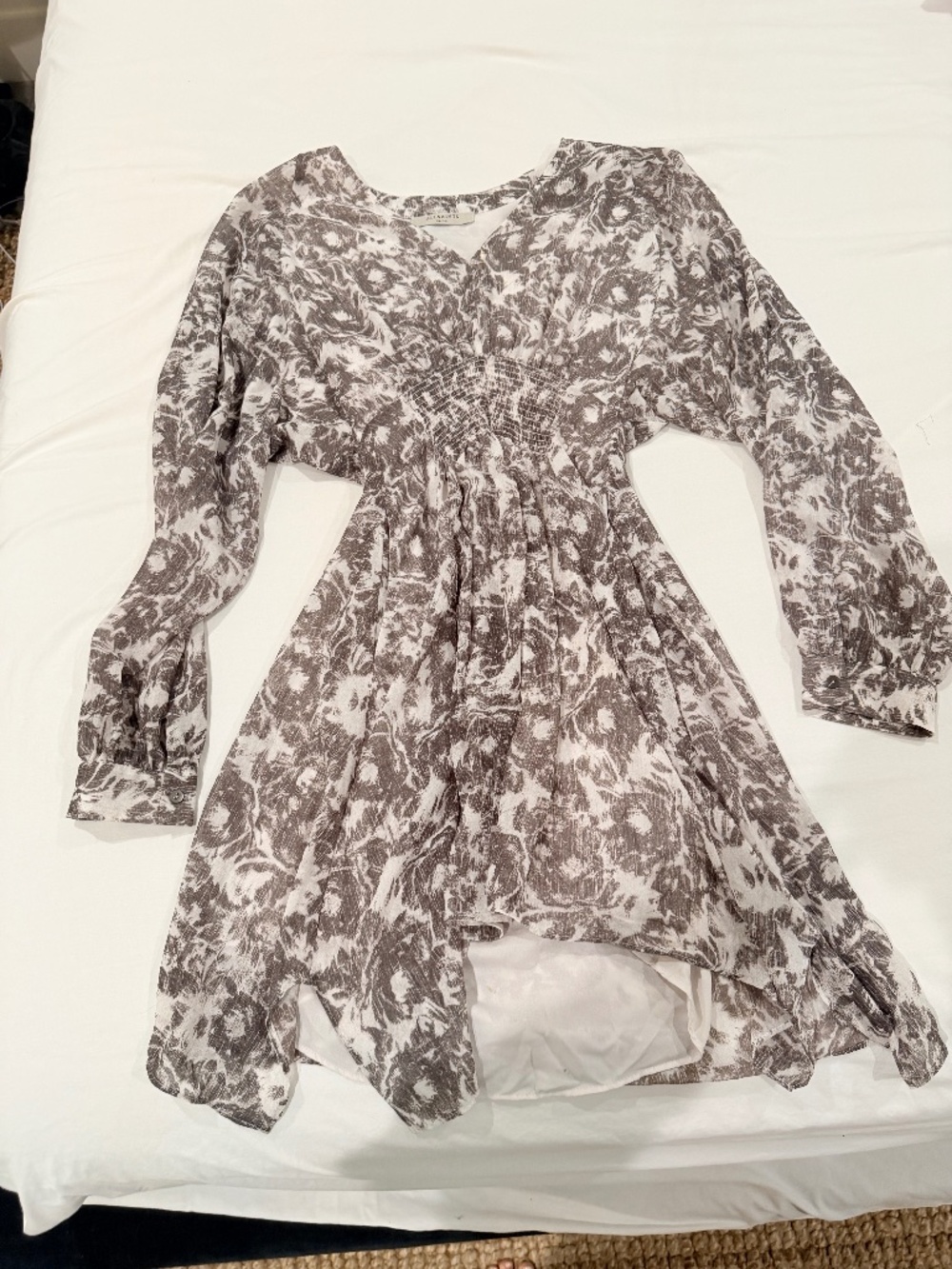 All Saints Grey and white Mini dress with 3/4 sleeve - Size Small